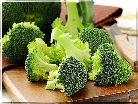 Broccoli is a beneficial food for asthma