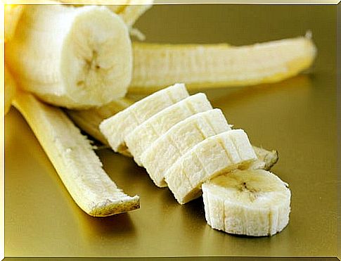 Banana can be used as a food for asthma