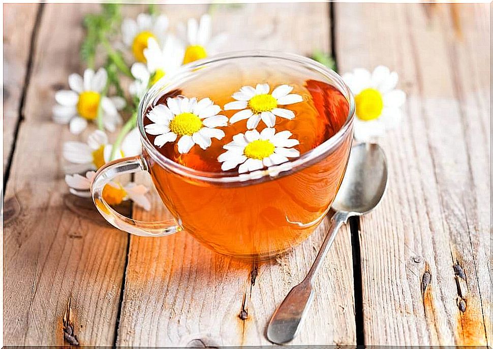 Chamomile tea for headaches