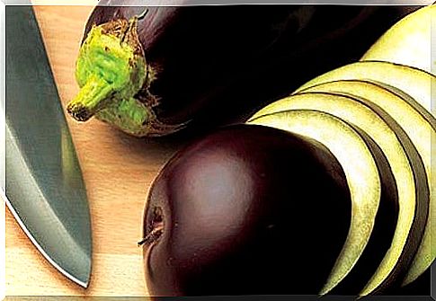 Eggplant water for weight loss