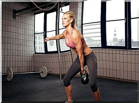 Dumbbell exercise that can burn up to 300 calories