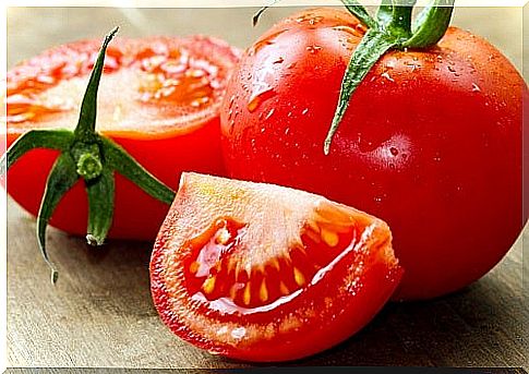 Can you lower blood pressure with tomatoes?