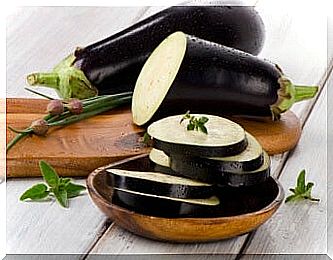 Food for healthy kidneys: eggplant