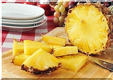 Food for healthy kidneys: pineapple