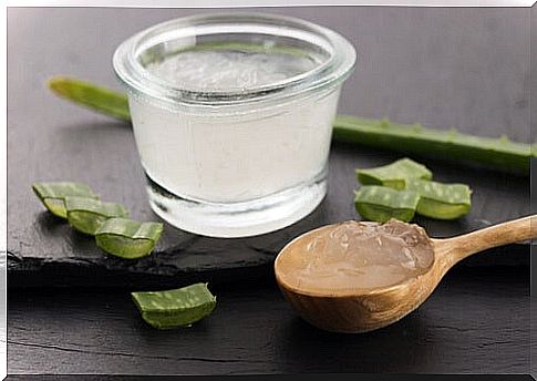 Aloe vera for thicker eyebrows