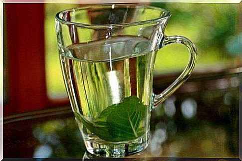 A basil tea to naturally lower fever.