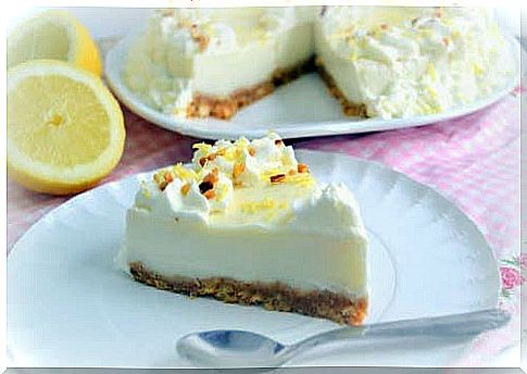 Dairy and gluten-free lemon meringue pie