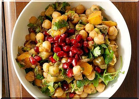 chickpeas-and-pomegranate