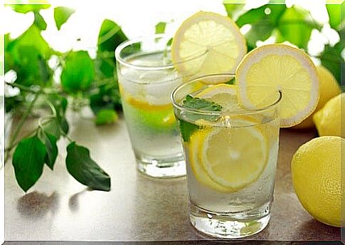 Why lemon water is healthy