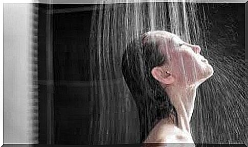 We make these 8 mistakes in the shower every day.